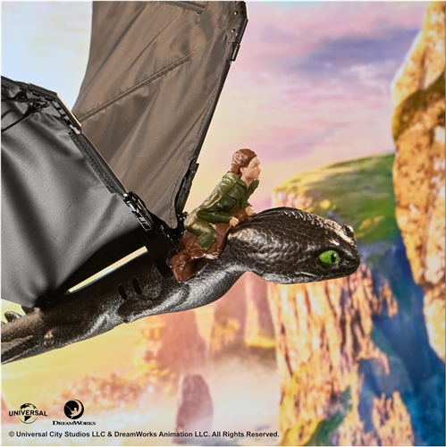How to Train Your Dragon - Movie Realy Flying RC Controlled Toothless