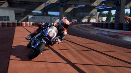 MotoGP 26 (Code in a Box) (SWITCH 2) + breloc